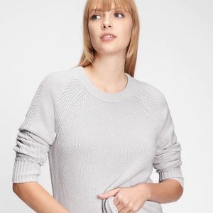 Light grey gap sweater